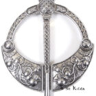 Thistle penannular plaid brooch. Pewter. Made in Scotland. Scottish Treasures